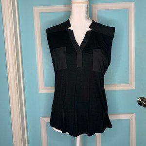 Calvin Klein Black V-Neck Sleeveless Blouse With Pockets Medium